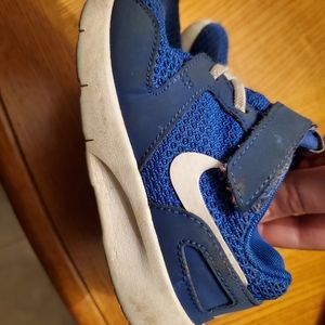 Toddler boys size 9